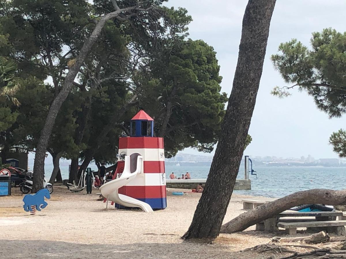 Spacious Close To The Sea In Split Area Apartament
